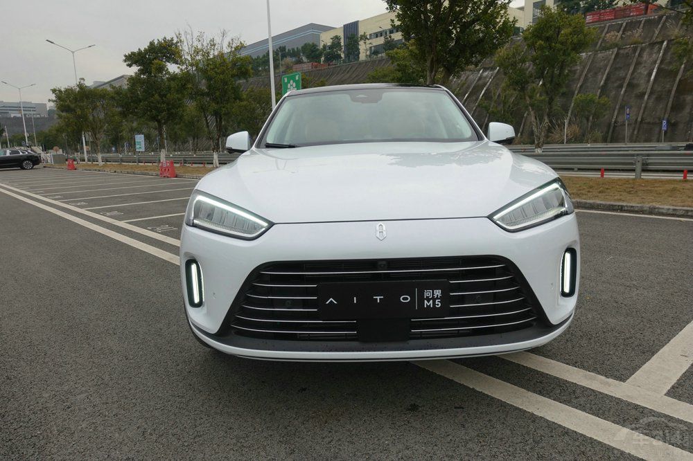 ĦDHT-PHEV M5ONExl
