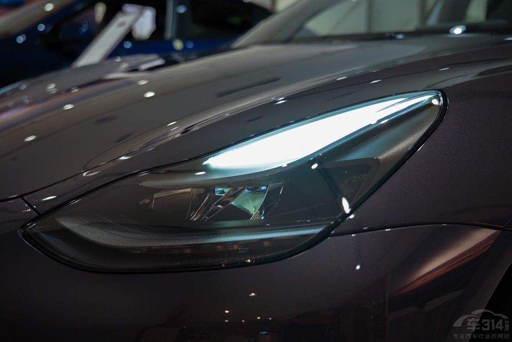 ˹Model 3ϚWW؈ l