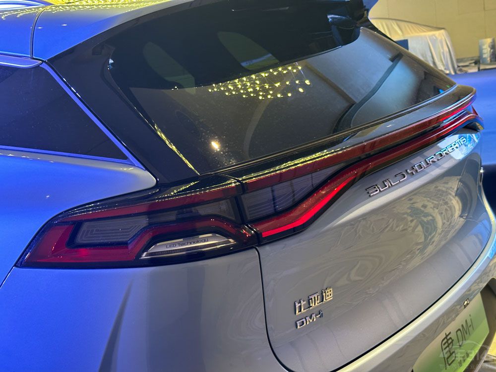 fCR-V DM-ixأ