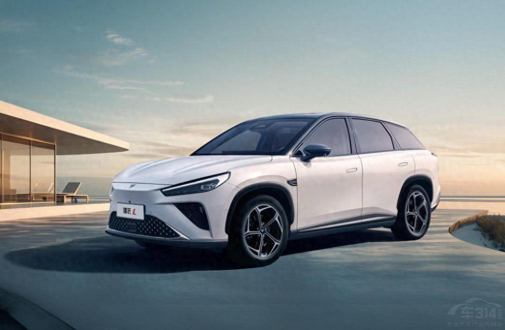 Pc15fSUV