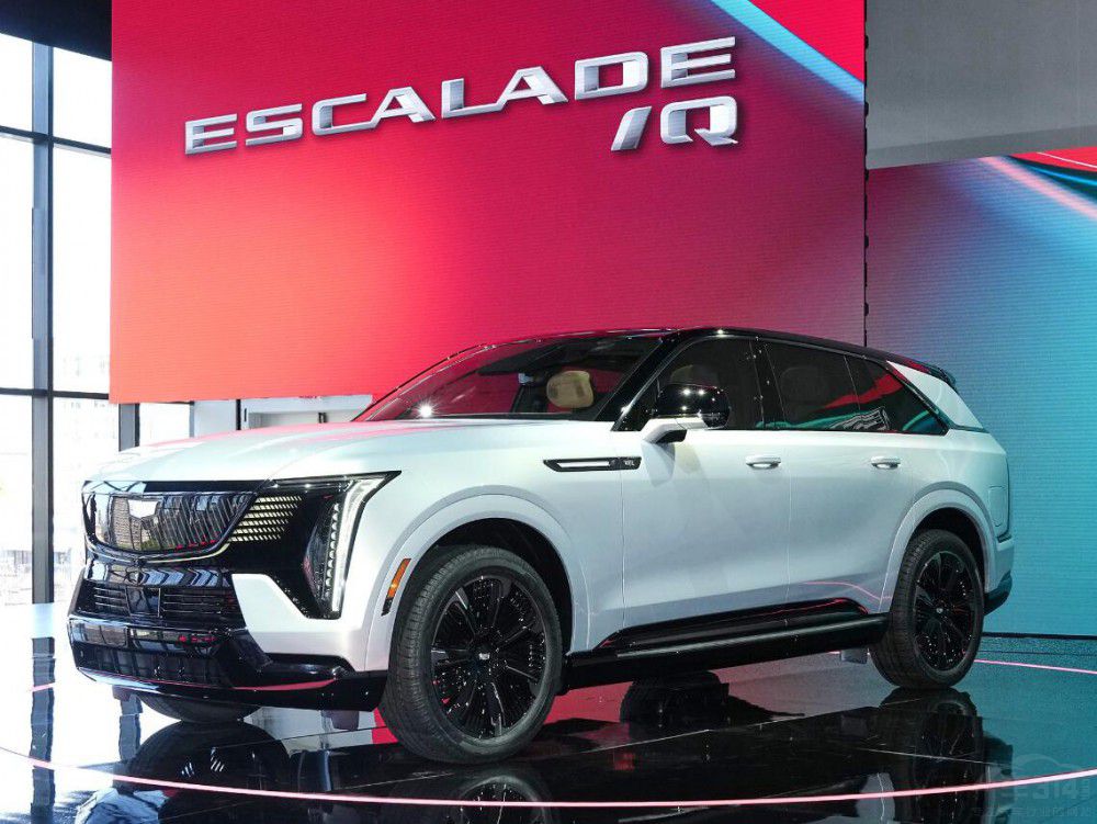 Pȫ¼늰ESCALADE IQl(f)
