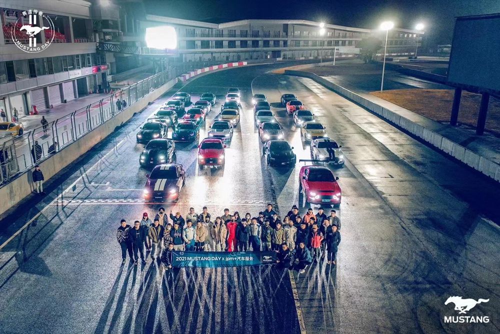 MustangBm(x)pT܇N܊